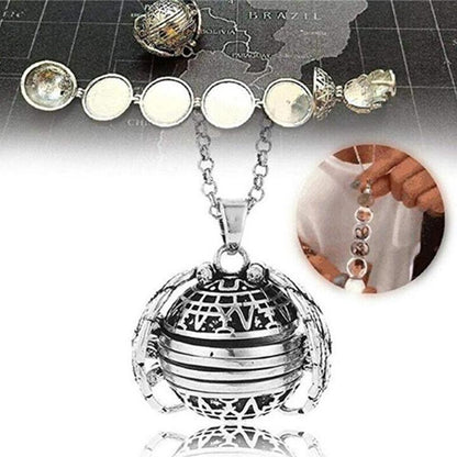 Expanding Photo Locket