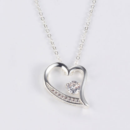 Heart Inlaid Zircon Necklace